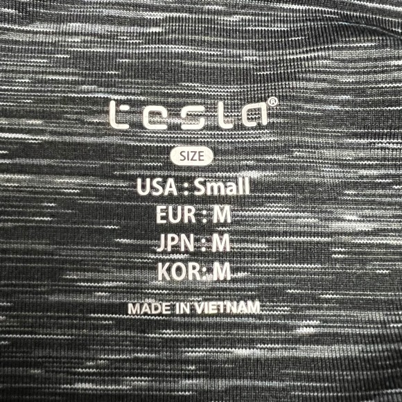 TESLA Women's Size Small Capri Leggings Activewear Athletic Workout Pants Gray - Picture 2 of 7